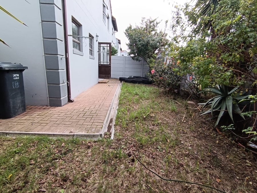 3 Bedroom Property for Sale in Parklands Western Cape